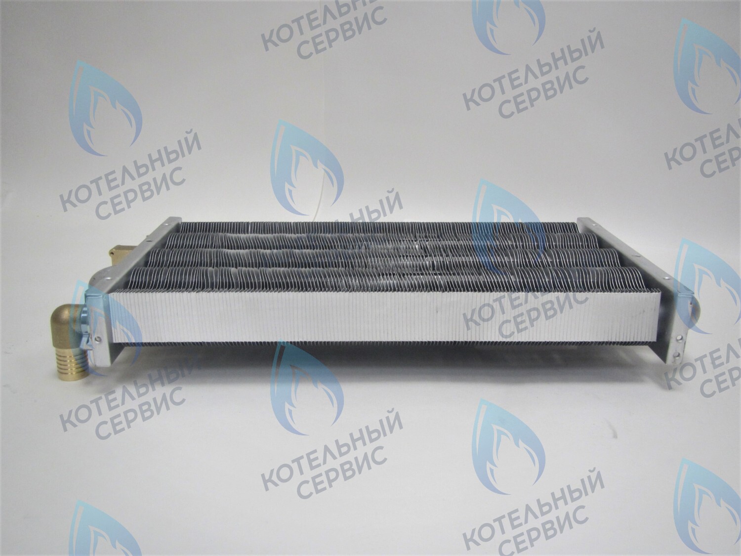 EM021-348-Фитинг-Комп Теплообменник отопления с фитингами (348 мм) 147 FIN (350MSC) DAEWOO в Барнауле