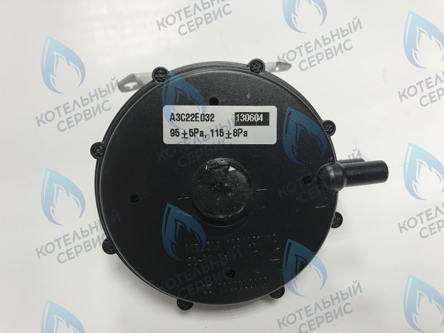 39817510 Реле давления воздуха (маностат)  (46160130, 398608700, 36402050, 398608701) FERROLI в Барнауле