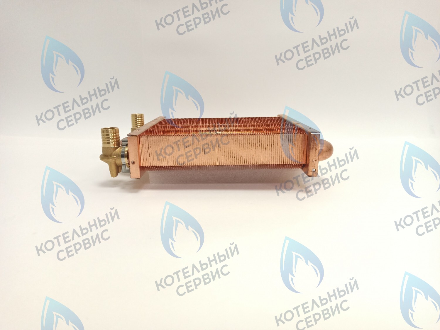 EM021-180-02-Фитинг-Комп Теплообменник первичный основной (с фитингами) 180мм 85 FIN (130-200 HSG/ICH/MSC) (3318108610, 3318108640) DAEWOO в Барнауле