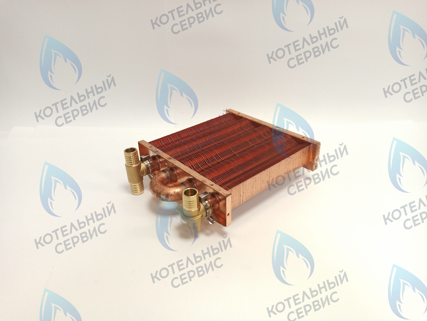 EM021-180-02-Фитинг-Комп Теплообменник первичный основной (с фитингами) 180мм 85 FIN (130-200 HSG/ICH/MSC) (3318108610, 3318108640) DAEWOO в Барнауле