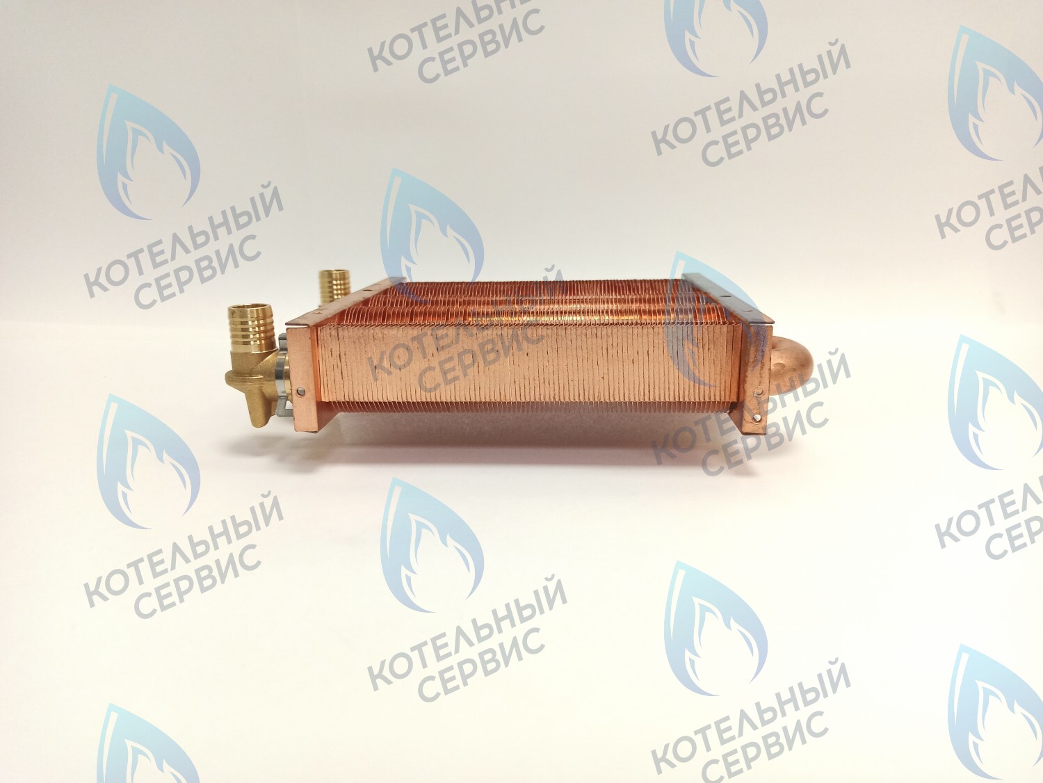 EM021-180-02-Фитинг-Комп Теплообменник первичный основной (с фитингами) 180мм 85 FIN (130-200 HSG/ICH/MSC) (3318108610, 3318108640) DAEWOO в Барнауле