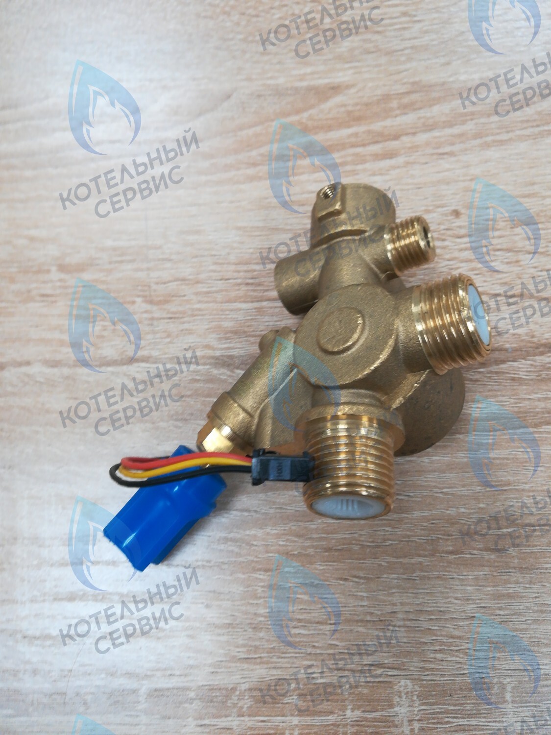 A01112 Гидроблок крана подпитки с датчиком протока в сборе L1P18-F21(M)HEC в Барнауле