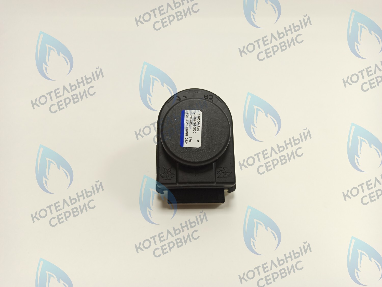 GM002 Сервопривод (мотор) трехходового клапана ARISTON (61302483-01) 10мм 220/240v (E) BAXI (5647340, 5694580, 5694581, 200025379, YYY56945811P, YYY005694581), CHAFFOTEAUX (61302483-01) в Барнауле