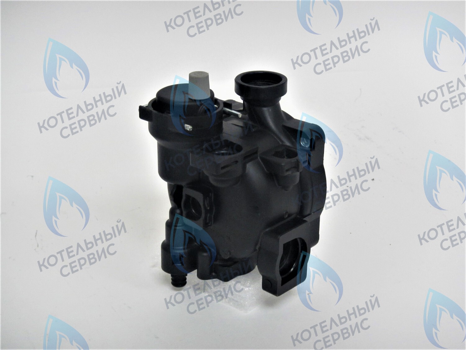 PMF01CW Улитка циркуляционного насоса (отверстие сзади, одно справа сбоку) FERROLI ARENA, DIVA под насос WILO (W21CW) в Барнауле