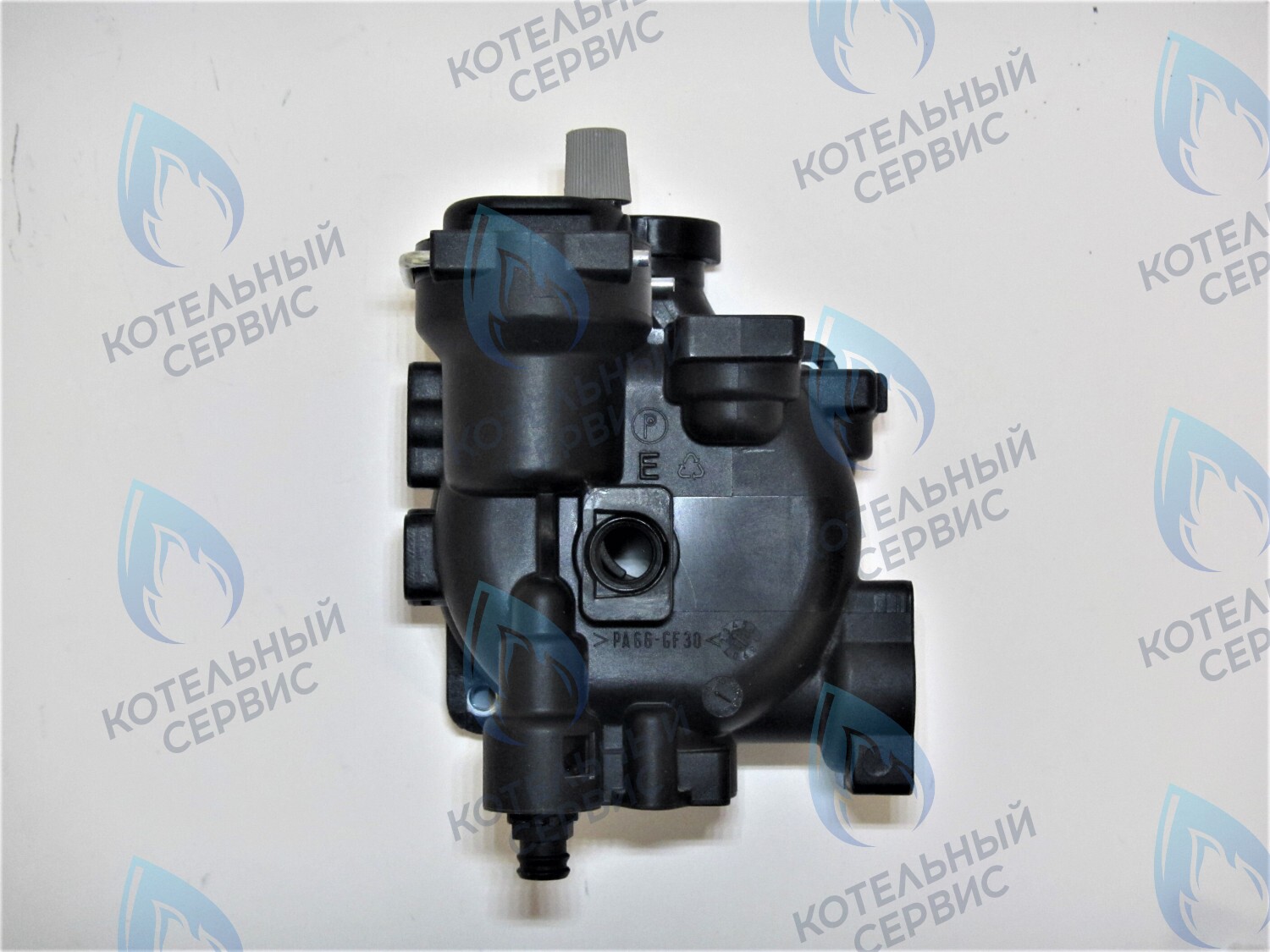 PMF01CW Улитка циркуляционного насоса (отверстие сзади, одно справа сбоку) FERROLI ARENA, DIVA под насос WILO (W21CW) в Барнауле