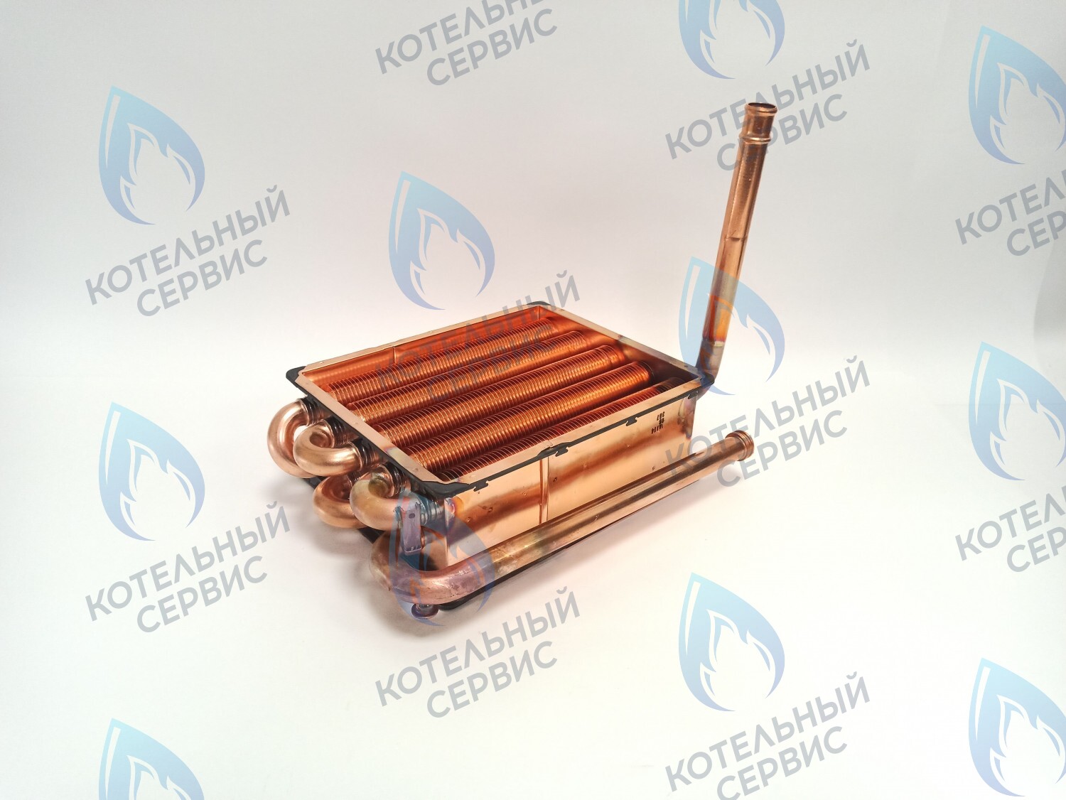 440013569 Теплообменник отопления RINNAI GMF/EMF 257/307/367 (440012145) в Барнауле