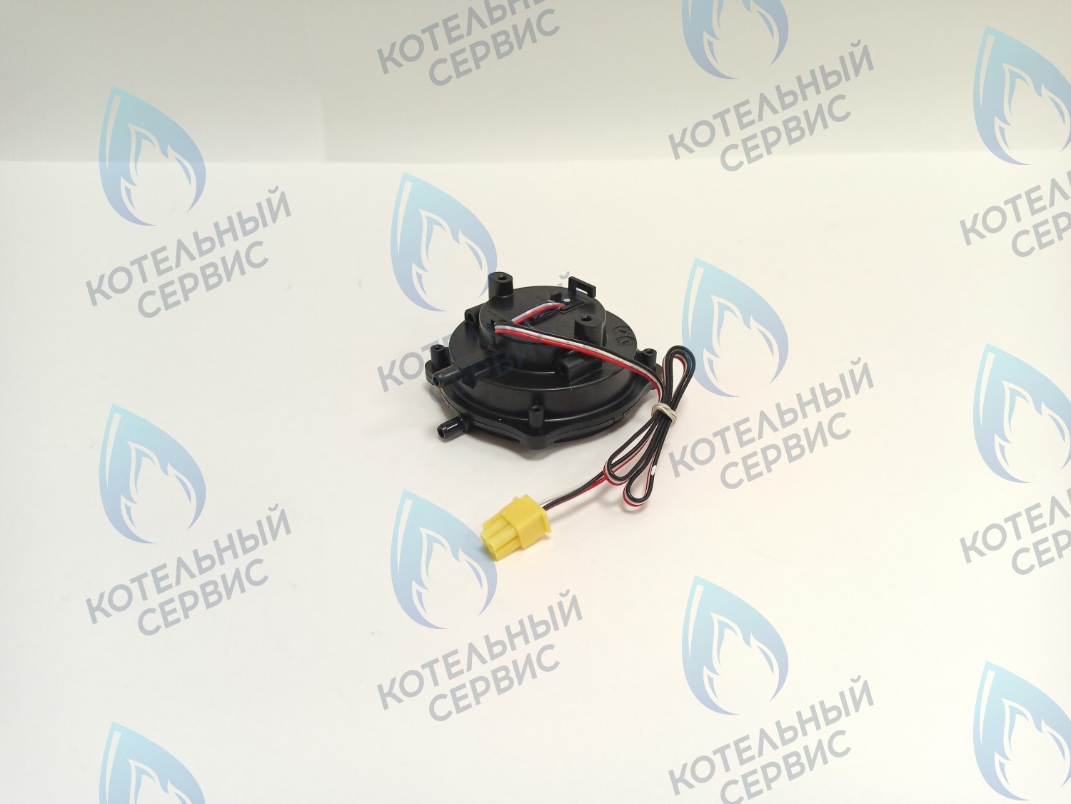 30000660B Датчик давления воздуха APS NAVIEN Deluxe, Ace (NASS9EX00006, 30000660A) в Барнауле