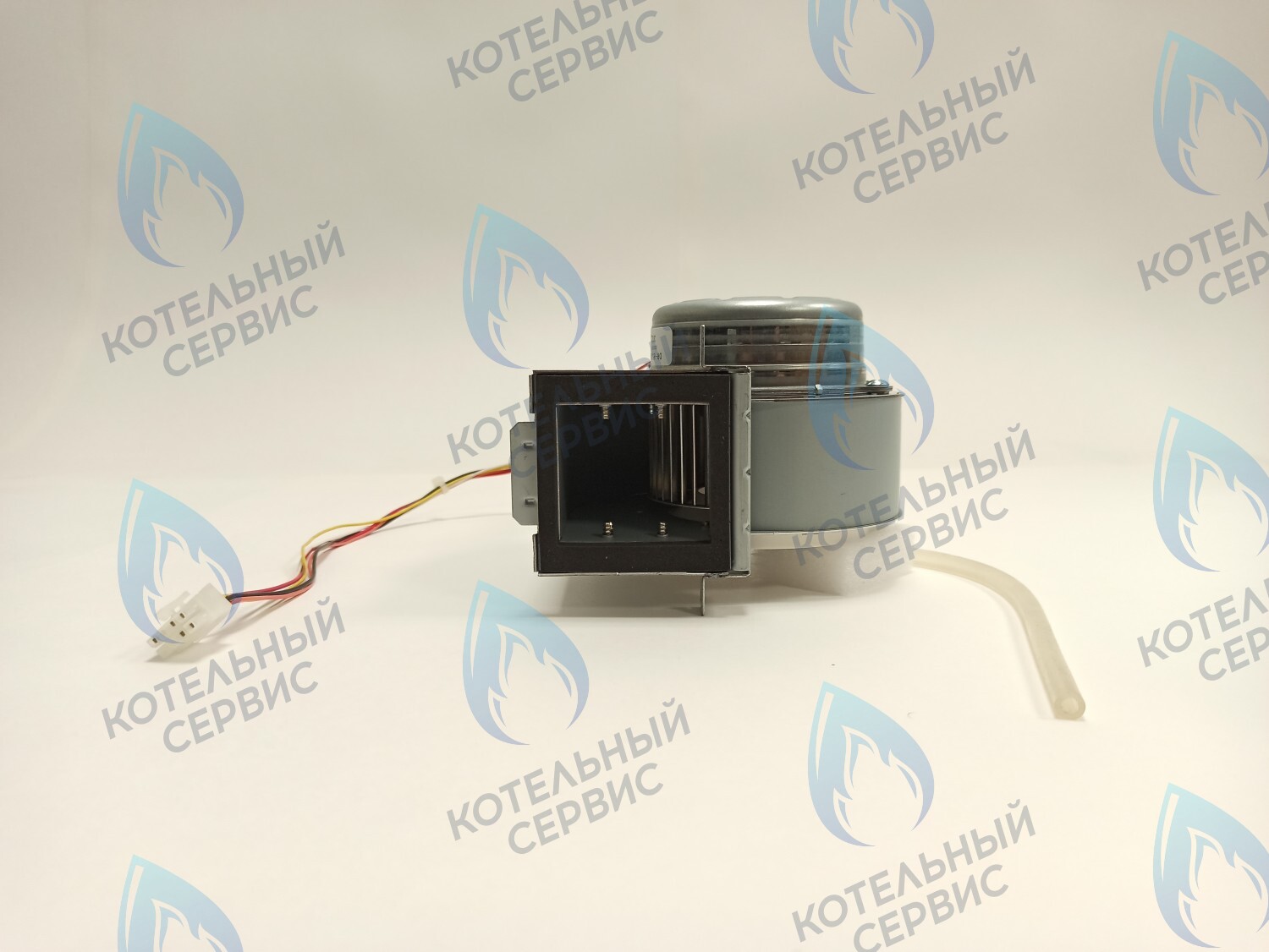 30010860B Вентилятор Navien Deluxe 30-40K, Smart Tok 30-35K, Prime 30-35K (30010860A) в Барнауле