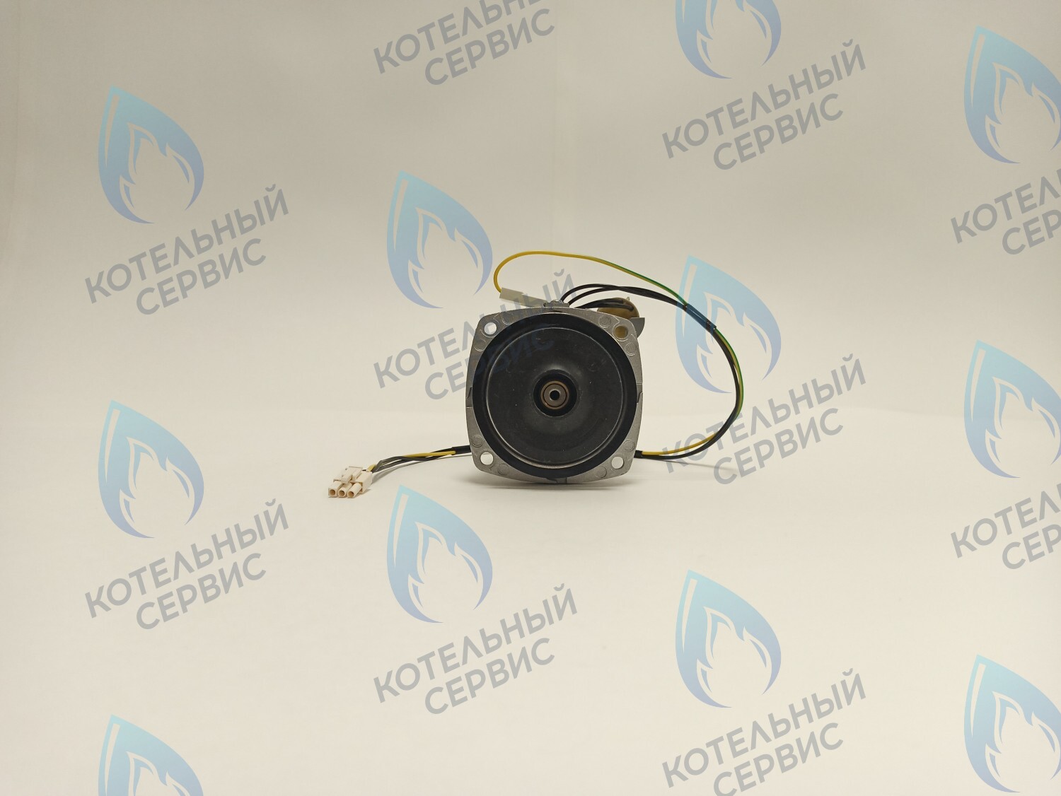 PH-W21CW50-WA82-Комп Двигатель насоса (черный пластик) (без улитки, с терминалом) (12/5, 15/5) аналог WILO 82w INTMSL15/5 HE-1 (21мм по часовой) в Барнауле