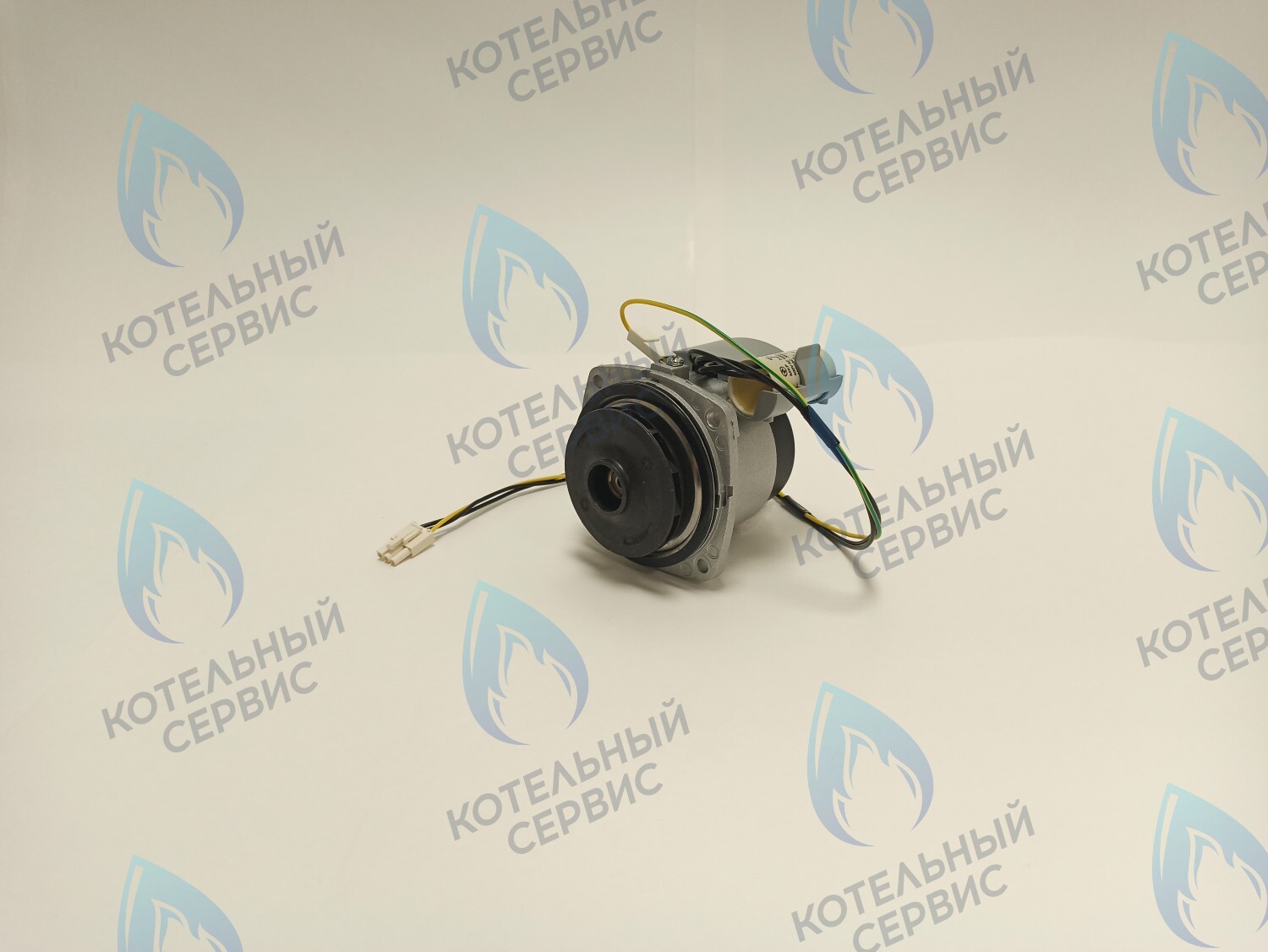 PH-W21CW50-WA82-Комп Двигатель насоса (черный пластик) (без улитки, с терминалом) (12/5, 15/5) аналог WILO 82w INTMSL15/5 HE-1 (21мм по часовой) в Барнауле