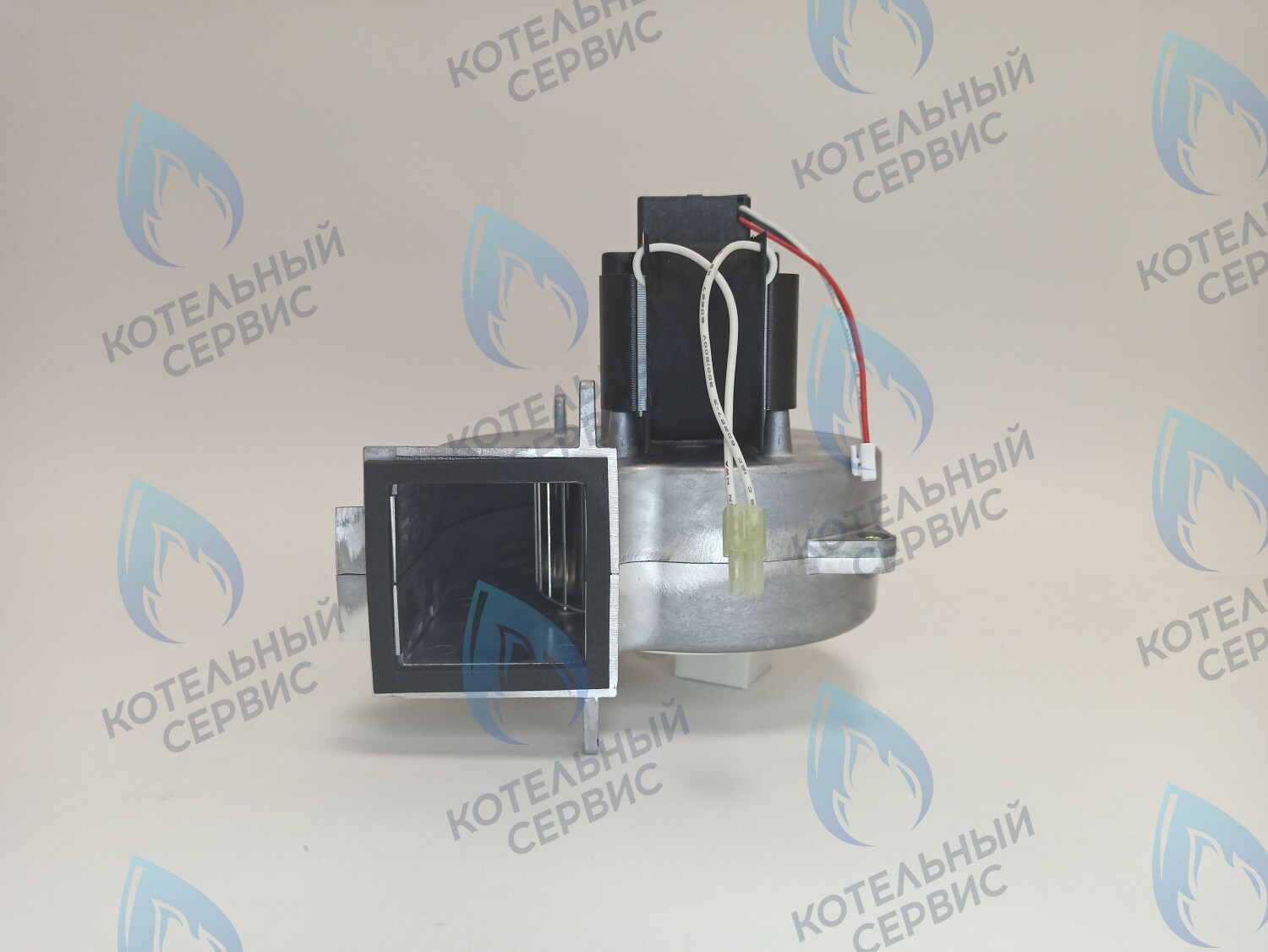 30021105A Вентилятор NAVIEN Deluxe S/C/ONE 13-24k в Барнауле