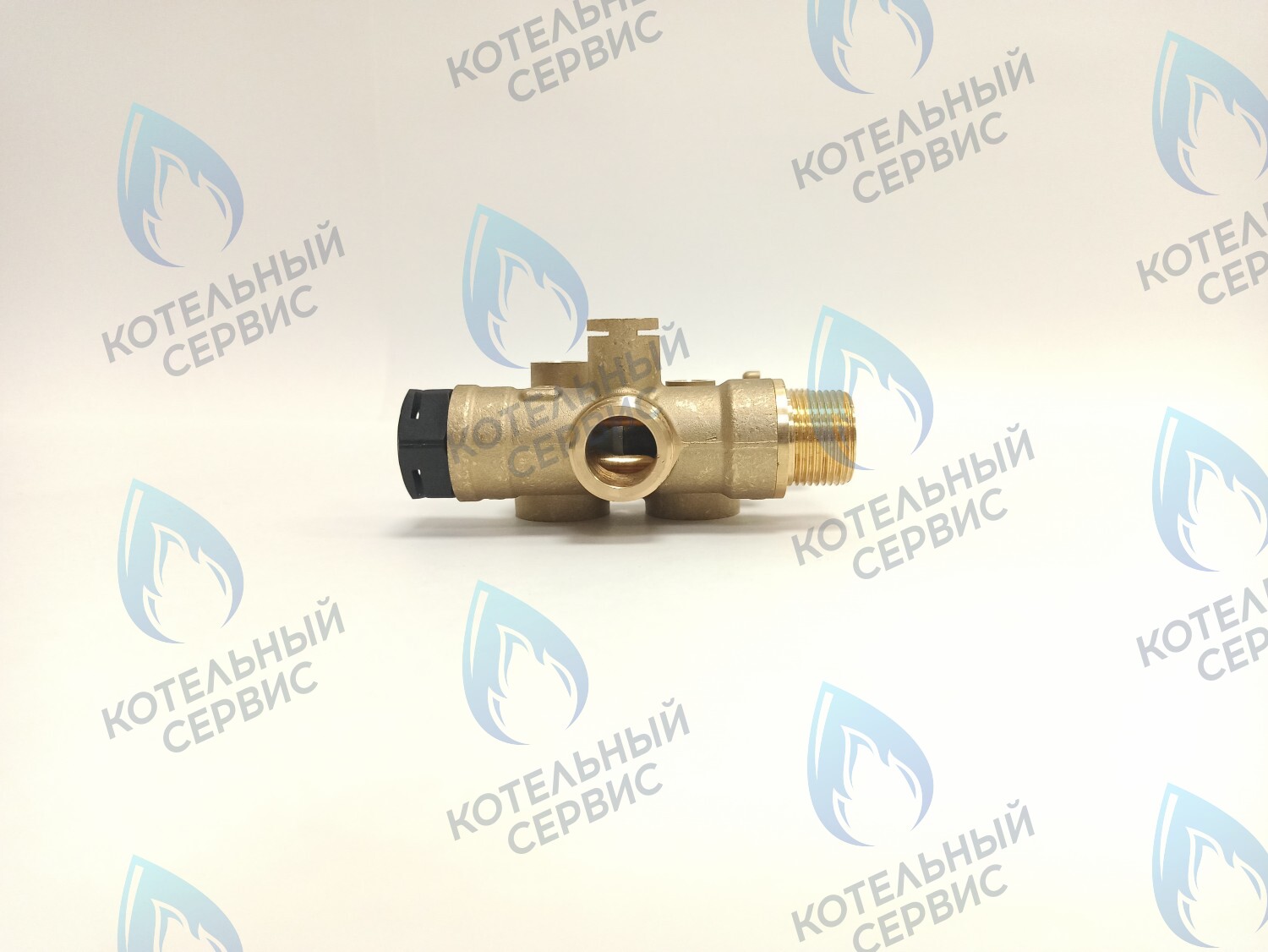 GGT016 Трехходовой клапан Viessmann Vitopend A1JB (7856970) в Барнауле