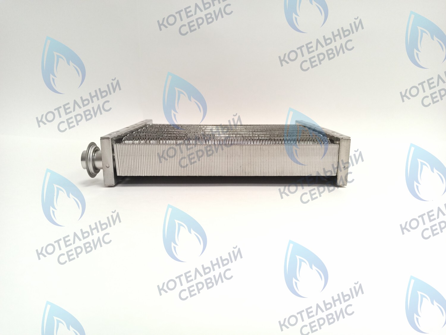 EM052-220 Теплообменник основной (первичный) Navien (с белыми прокладками в комплекте) Deluxe S/C/ONE/C Plus 10-24K в Барнауле