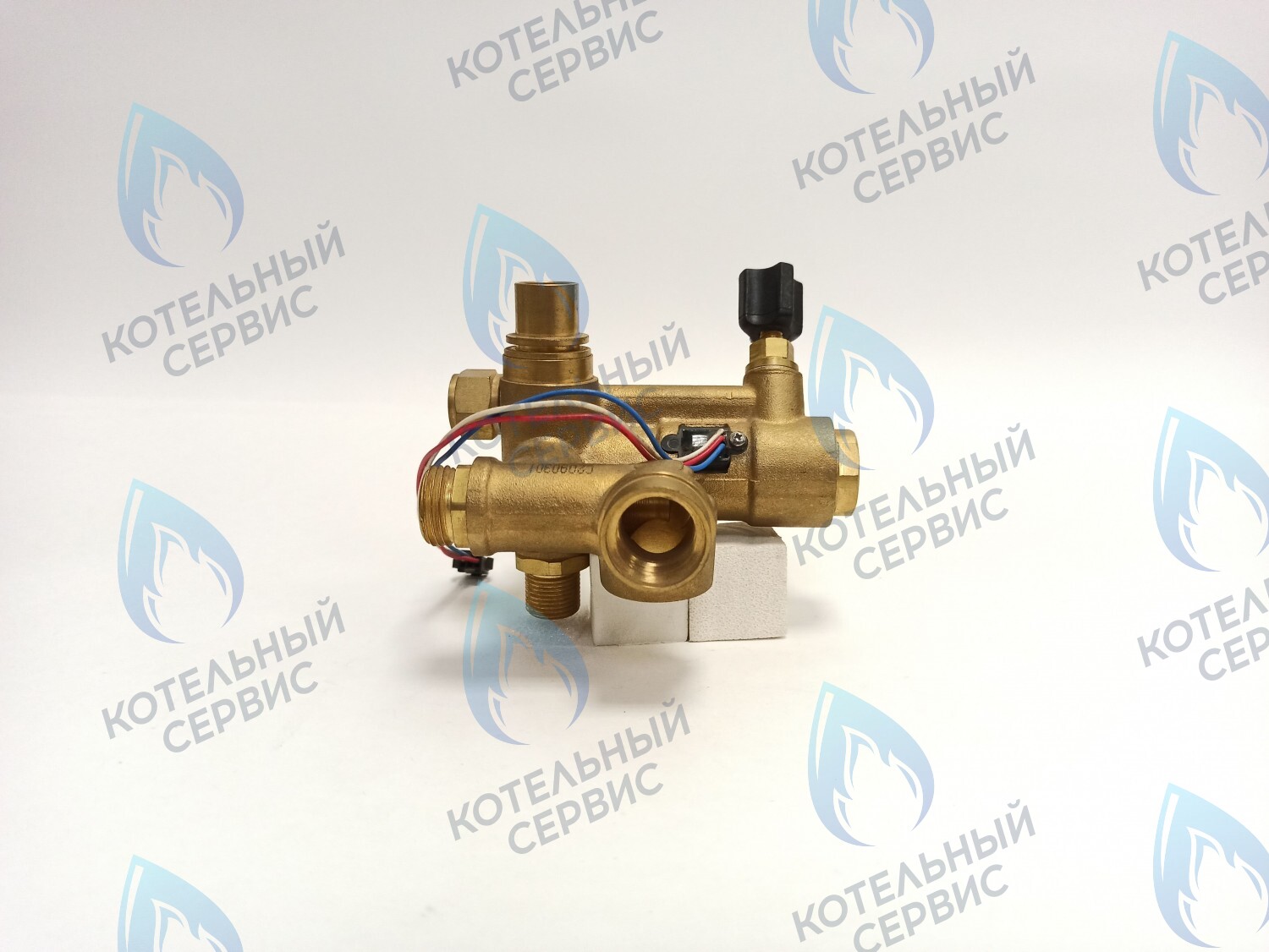 CB11030055 Блок гидравлический выходной 32кВт ELECTROLUX в Барнауле