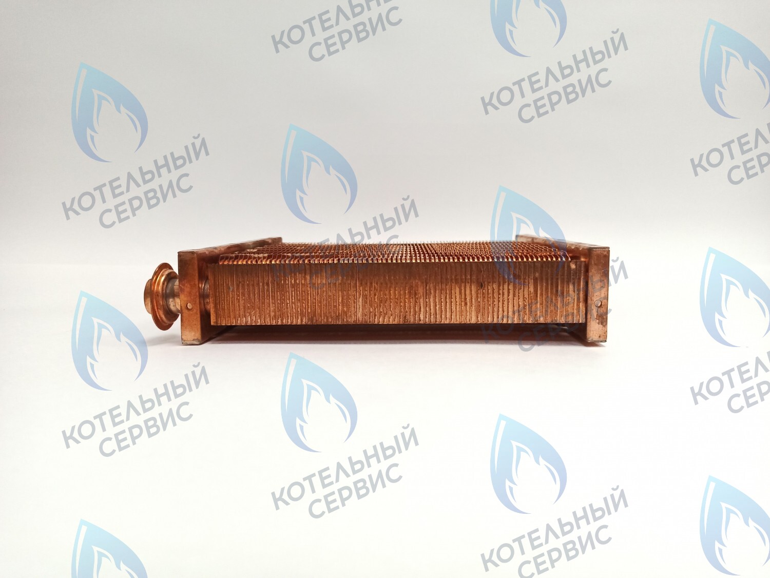 EM052-195-02 Теплообменник основной (первичный) (МЕДНЫЙ) Navien (с белыми прокладками в комплекте) Deluxe Е 10-24K (30021953A) в Барнауле