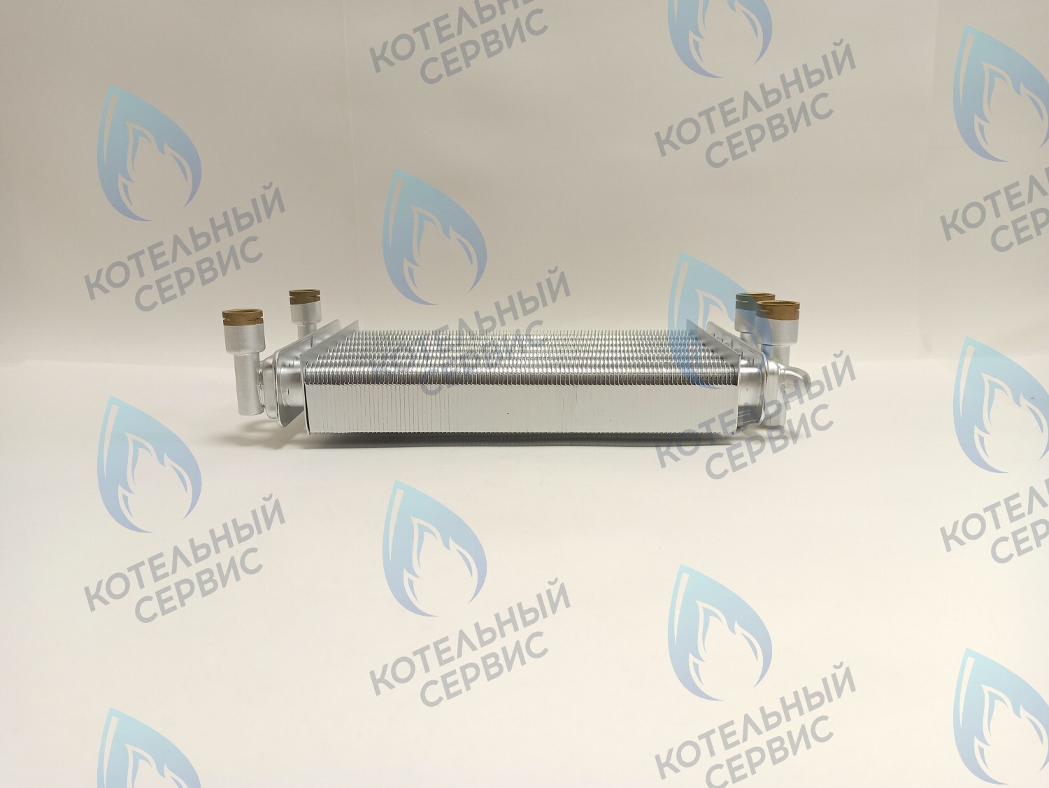 EB011-290 Теплообменник битермический 290мм 24кВт Gazlux Standart 24-T-1/-C-1 (02-2002) в Барнауле