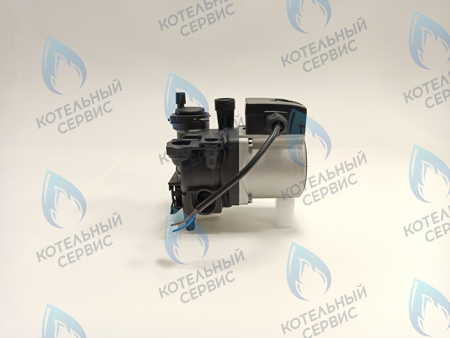 30031290A Насос циркуляционный NAVIEN Deluxe S/ONE, NCB 700 (Шинху) в Барнауле