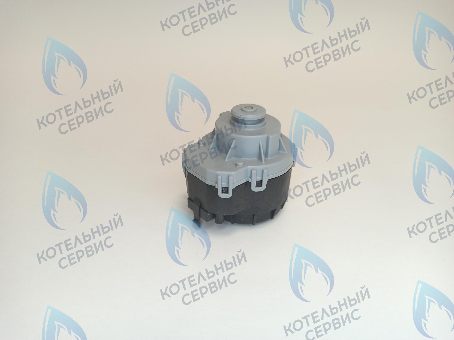 GM015 Сервопривод (мотор) трехходового клапана E.C.A. GELIOS PLUS (7006908425) в Барнауле