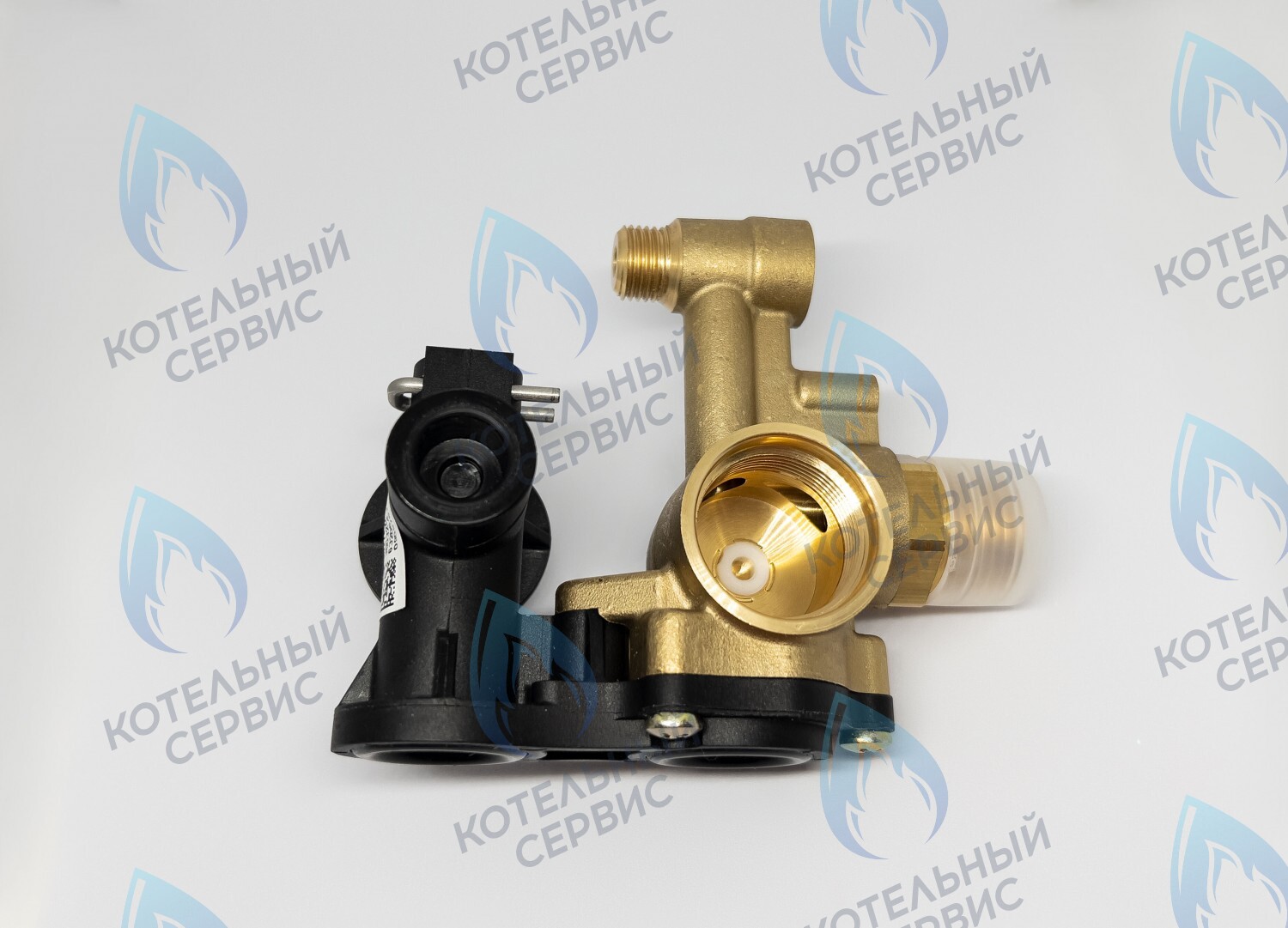 0020118727 Крышка гидроблока (низ) латунь PROTHERM в Барнауле